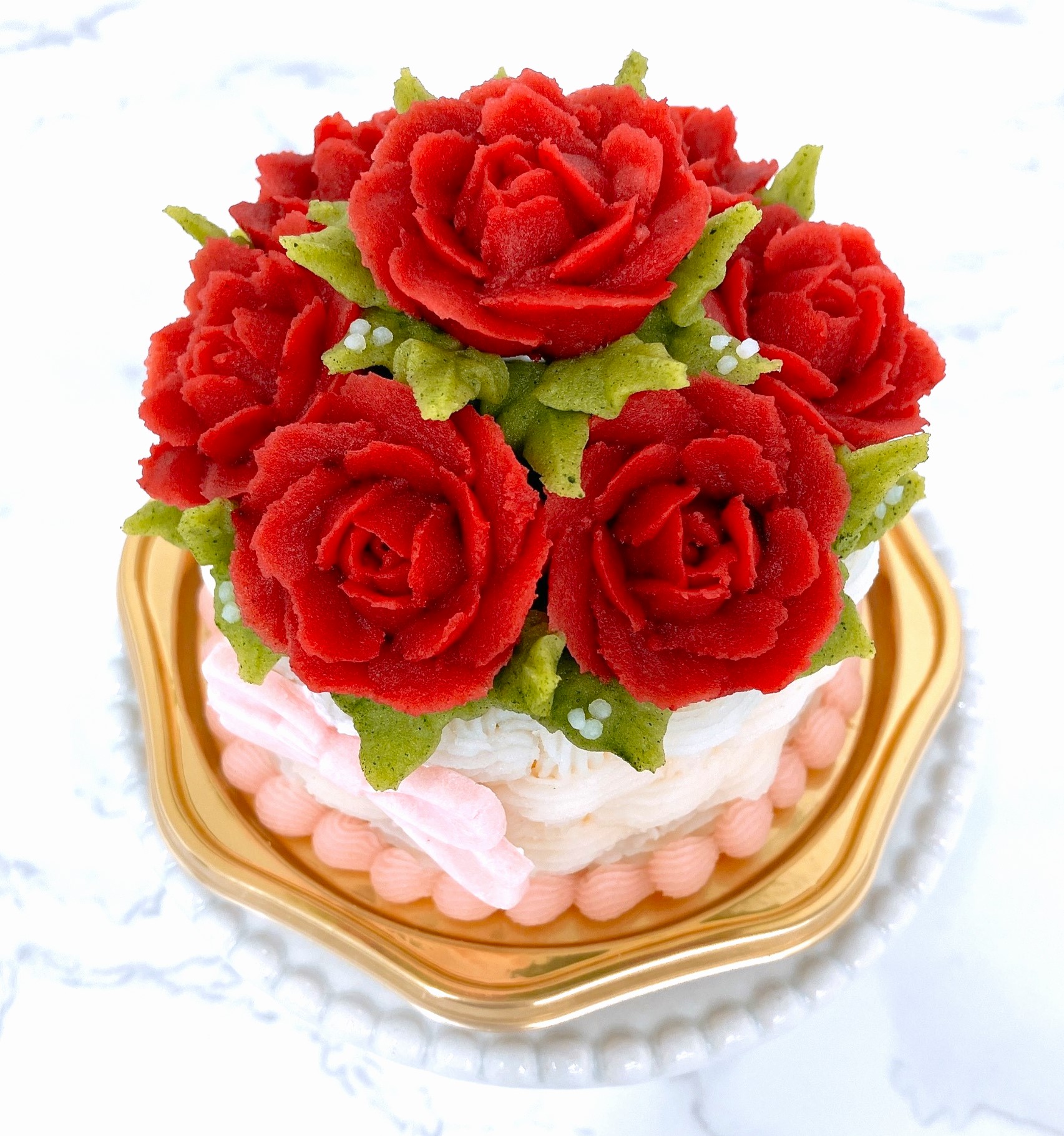 【限定1個 お急ぎ配送】真紅の薔薇のケーキ レギュラーサイズ (ホワイトバスケット・ササミ）[犬用ケーキ,猫用ケーキ]