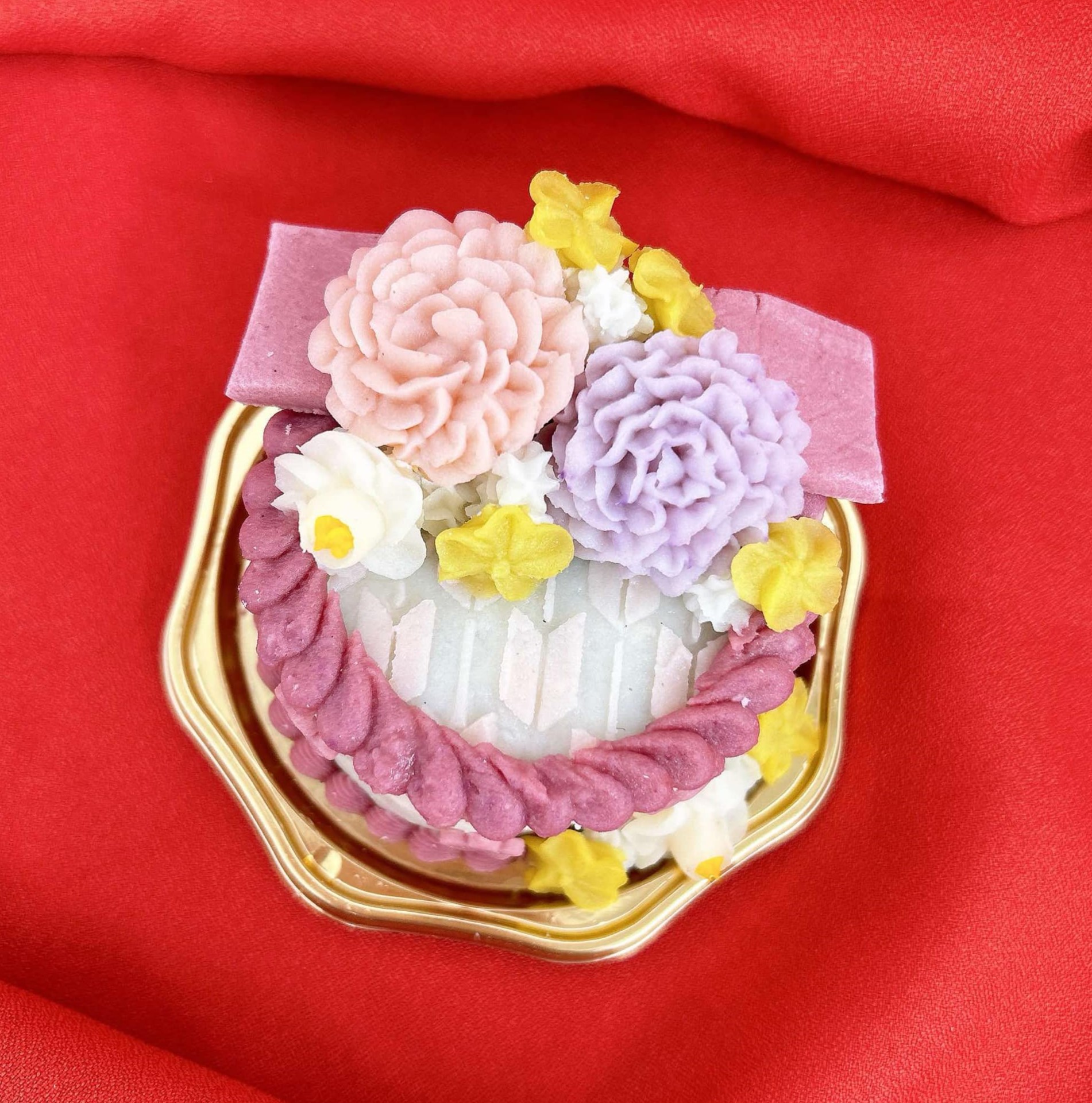 お正月のケーキ＞<br
